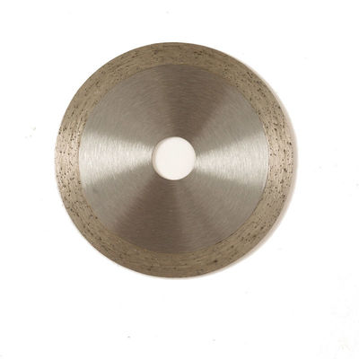 a imprensa fria Rim Diamond Blade For Ceramic contínuo de 4.3inch 110×1.2/1.8×10×20mm, marmoreia com vida de corte longa
