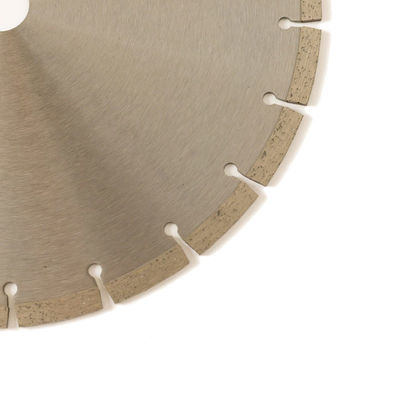 Diamond Blade Cold Press segmentado 4.3inch ‘110×1.2/1.8×10×20×8T para o uso geral com longa vida